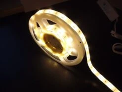 Paulmann 703.20 LED-Stripe-Set 3,0m, 9,6W/600lm, Warmweiß 7 Paulmann 703.20 LED-Stripe-Set 3,0m, 9,6W/600lm, Warmweiß -Beleuchtungs Geschäft 2e617199e40b4df14a6375f33f75508b9bfb4107 1